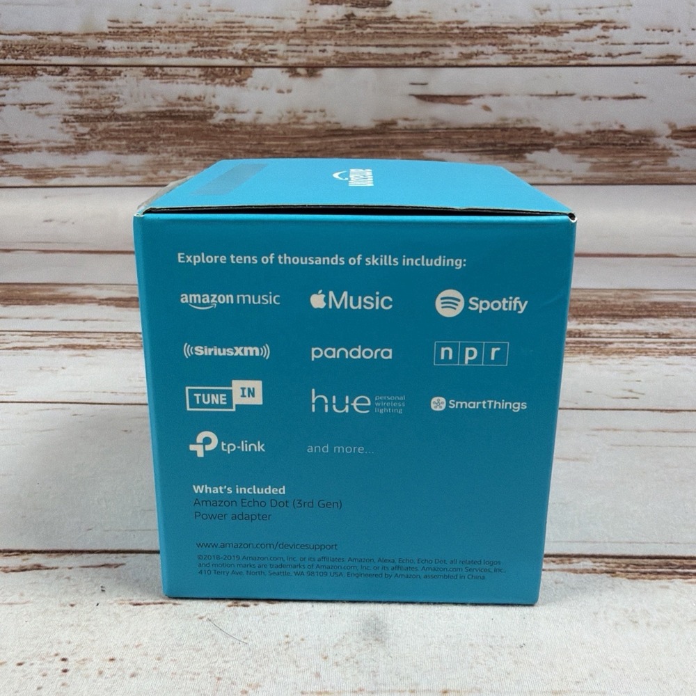 Amazon Echo Dot 3rd Gen Smart Speaker - Heather Gray (C78MP8) Music, Smart Home - Picture 3 of 6